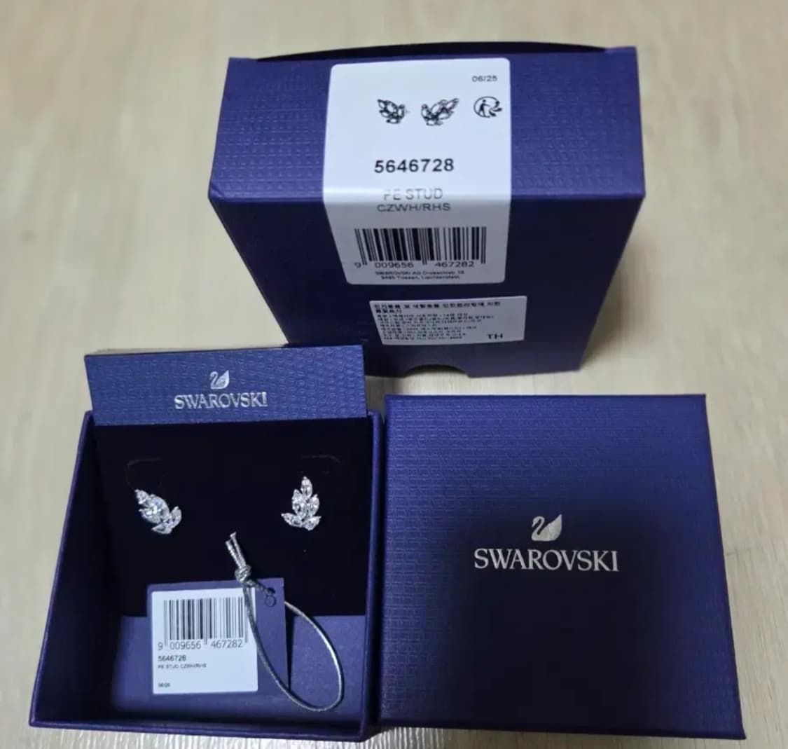 새제품)스와로브스키 루이종 귀걸이 정품 상품이미지5