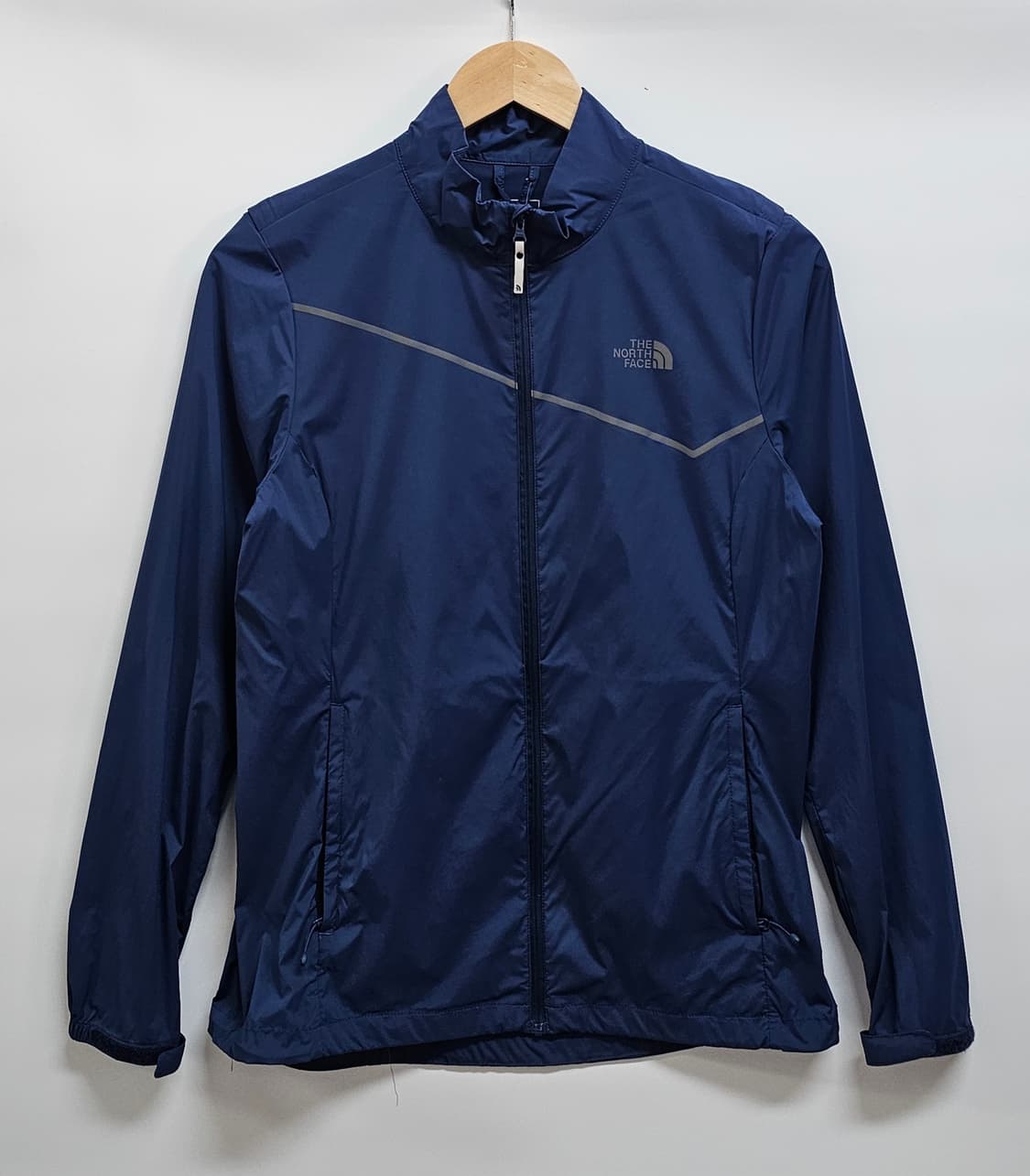 노스페이스 여성 바람막이 M 90 상품이미지1