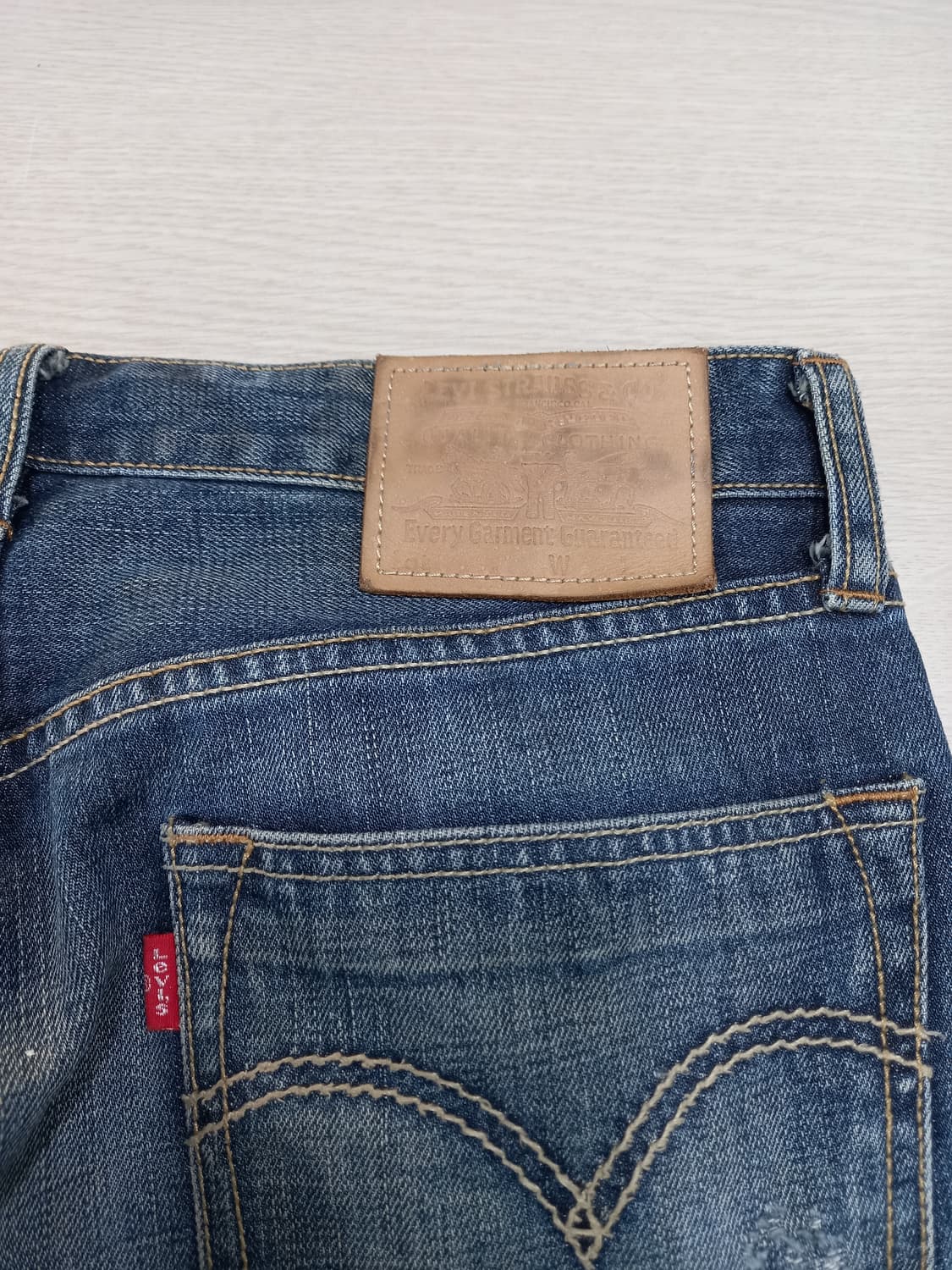 32 리바이스523 데미지워싱 일자진 32-364 상품이미지5