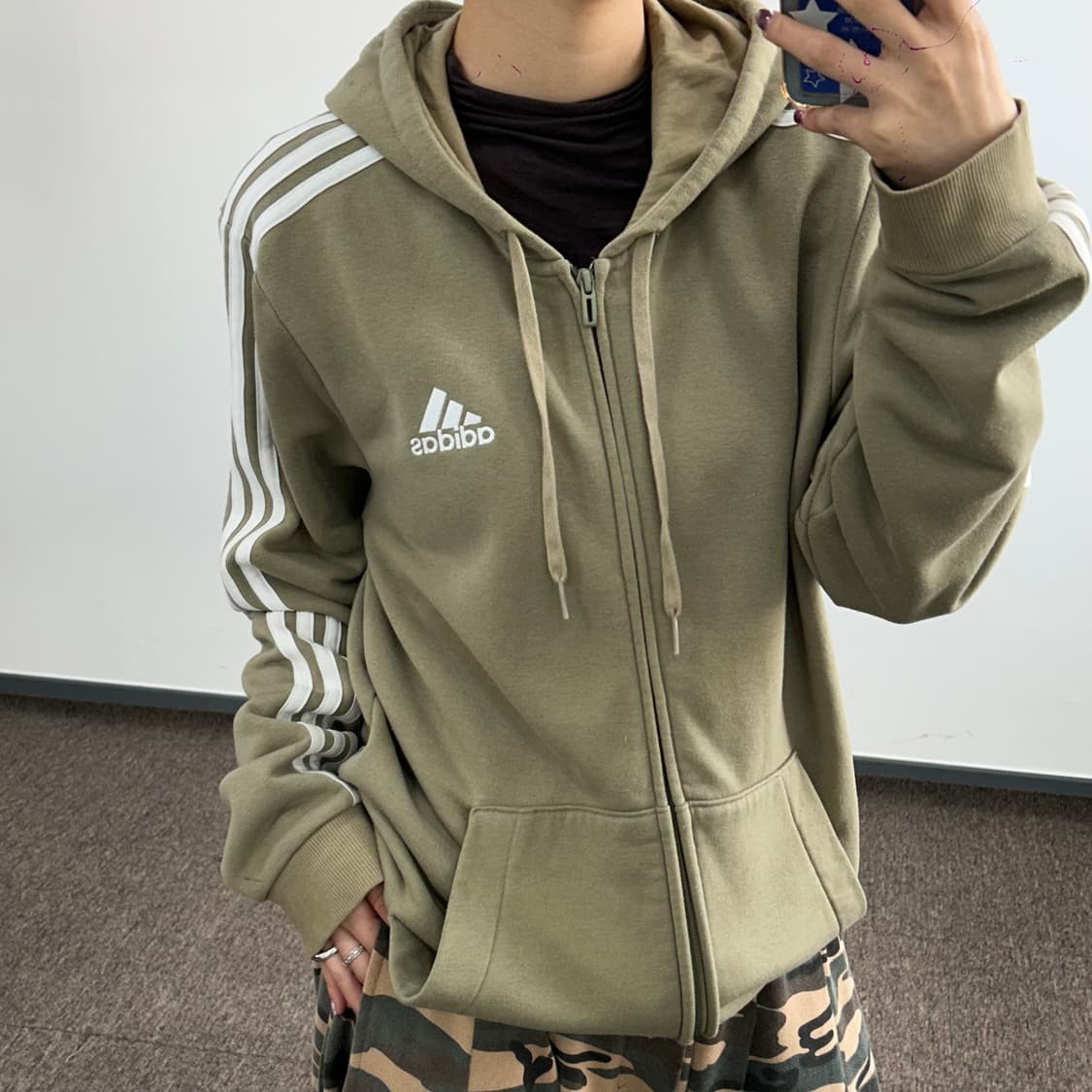 Adidas 아디다스 카키베이지 후드집업  상품이미지2