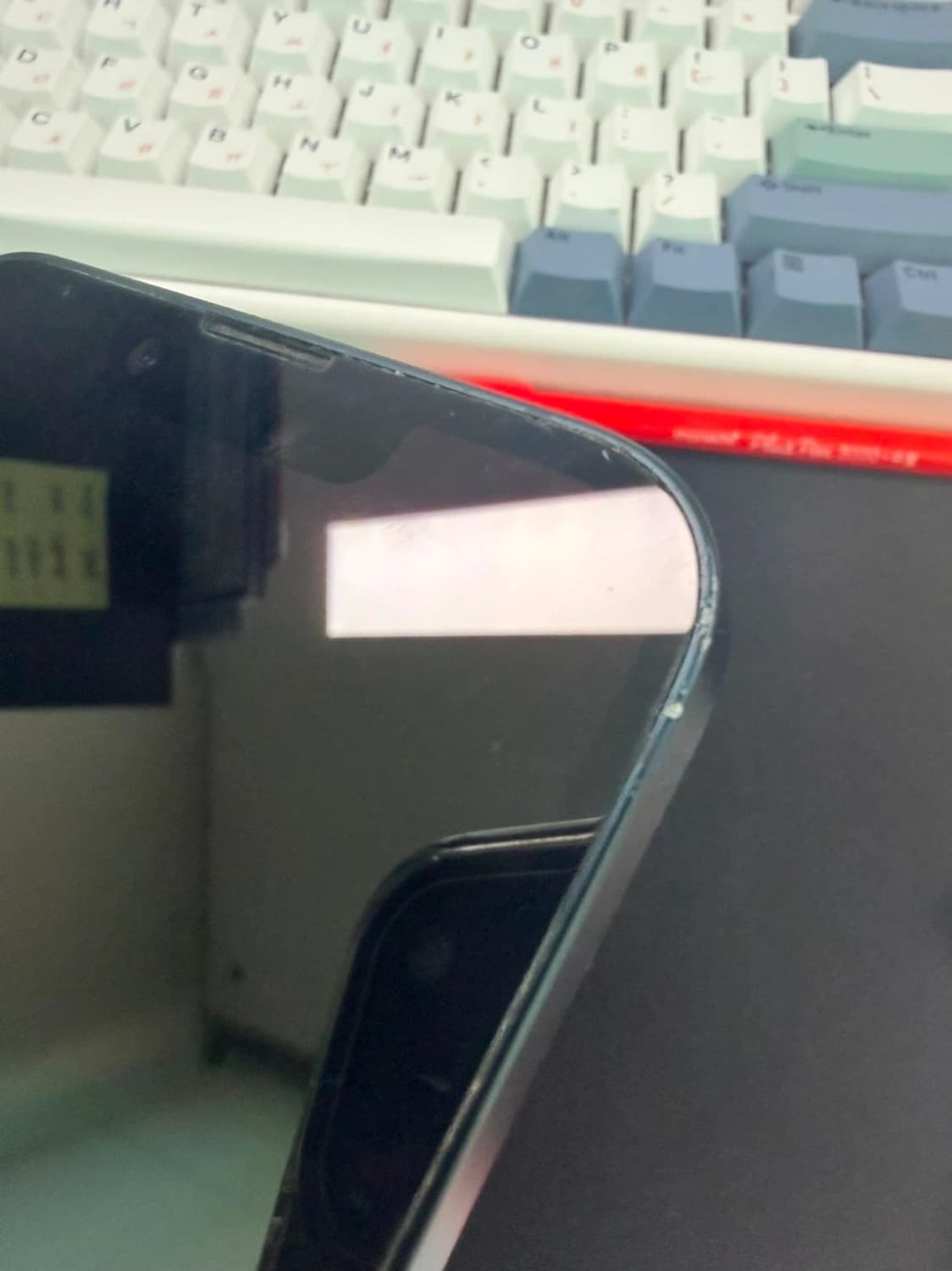 아이폰 14 블랙색상 자급제 128G  상품이미지3