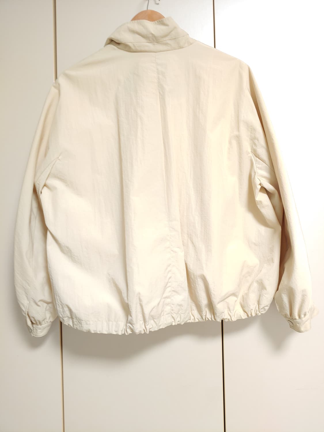 닥스  56만대 경량숏점퍼 23년 상품이미지7