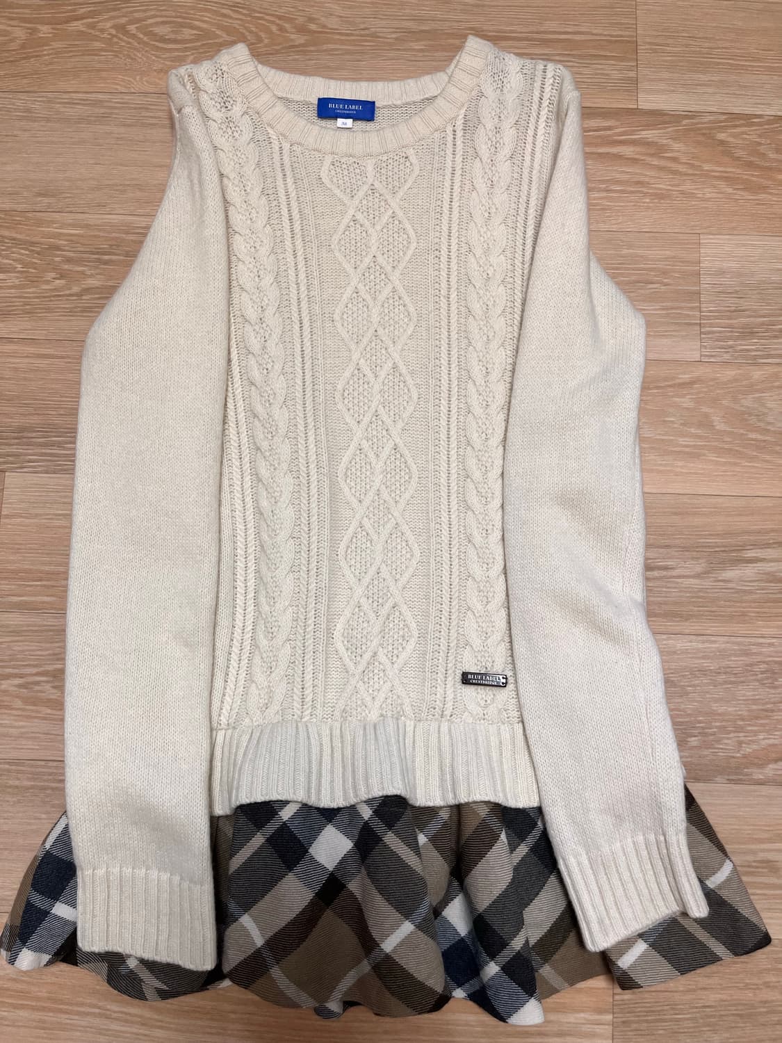 버버리 블루라벨 38 니트 정품 상품이미지1