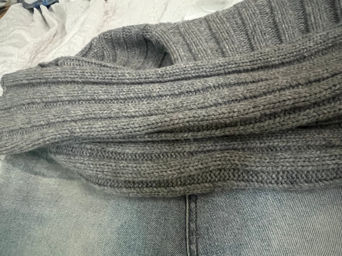 트리밍버드 하이넥 니트집업 그레이 새상품가격내림x 상품이미지3