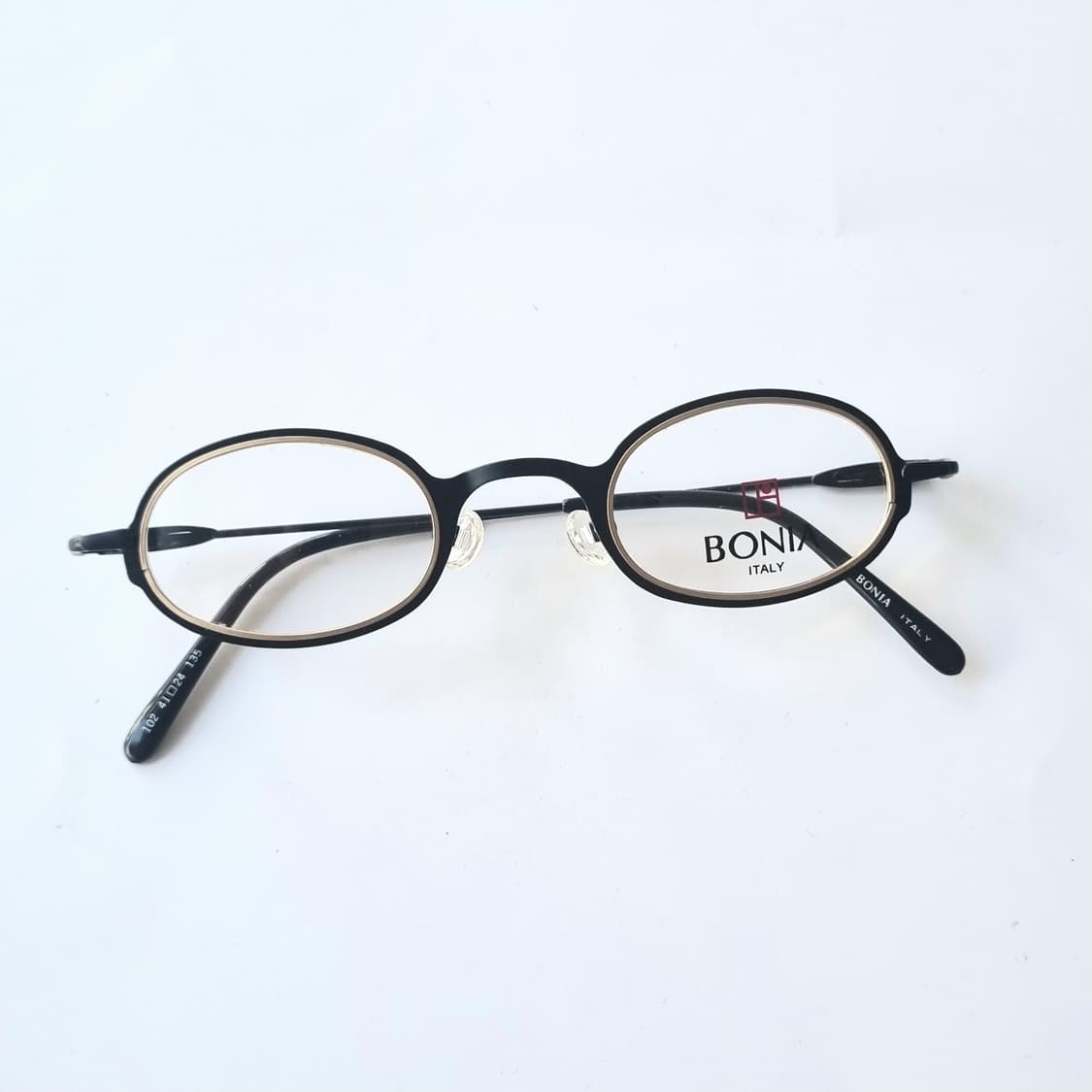 데드스탁 BONIA 빈티지 무드 미니멀 오벌 메탈 안경테 상품이미지1