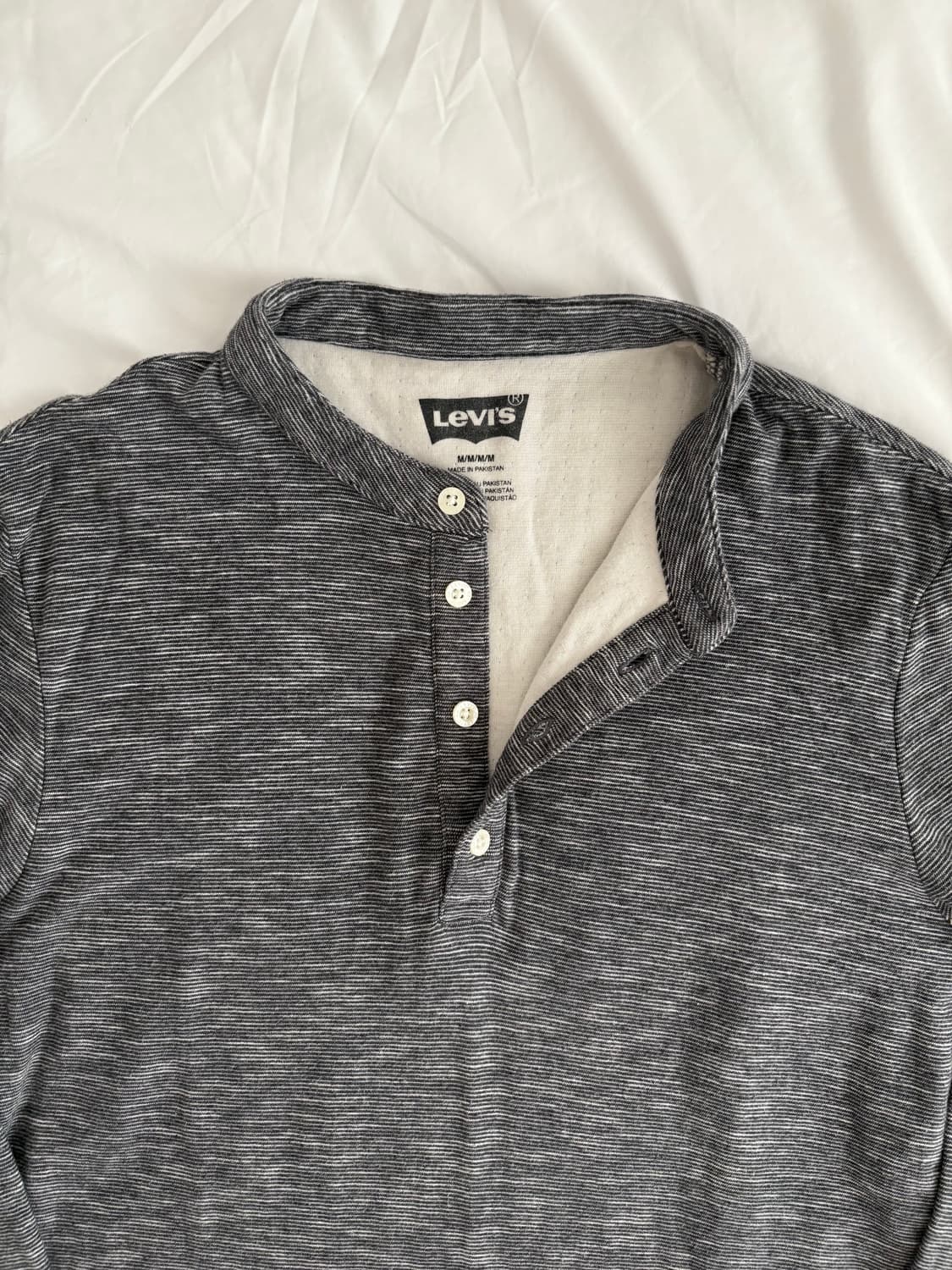 LEVI’S Henry neck T-shirt 리바이스 헨리넥 티셔츠 상품이미지5