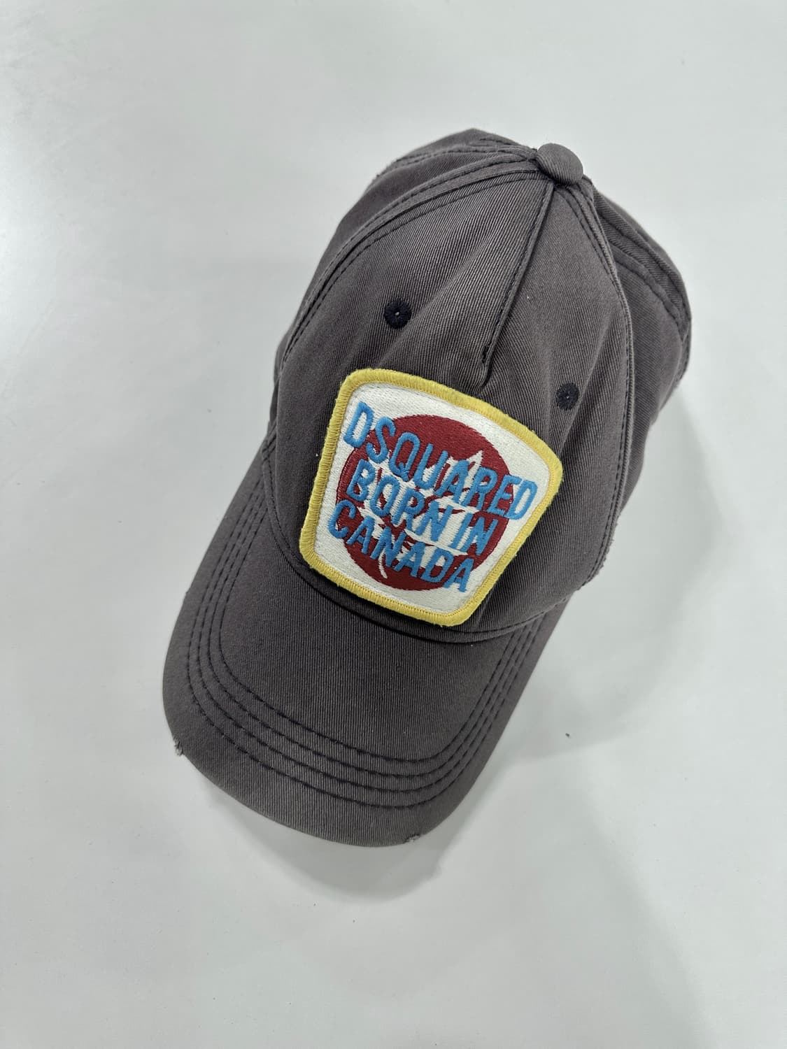 디스퀘어드2 데미지 캐나다 볼캡 상품이미지1