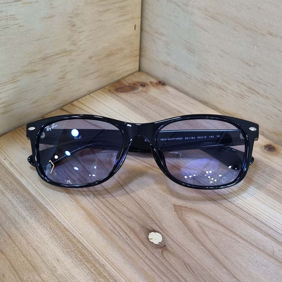 레이밴 RB2132F 601 64 55사이즈 뉴 웨이페어러 틴트 블루 선 상품이미지1