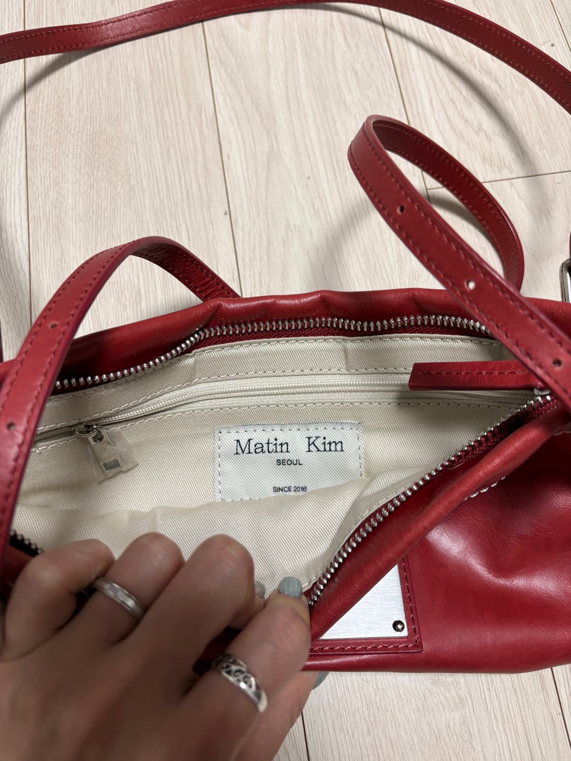 마뗑킴 레드 숄더백 상품이미지3