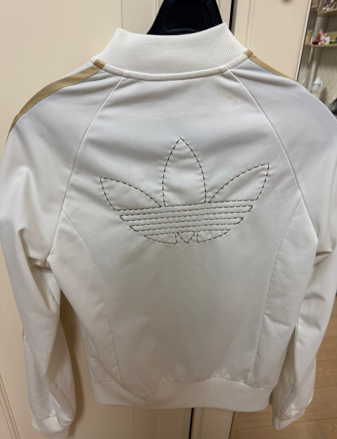 아디다스 화이트 골드져지 상품이미지2