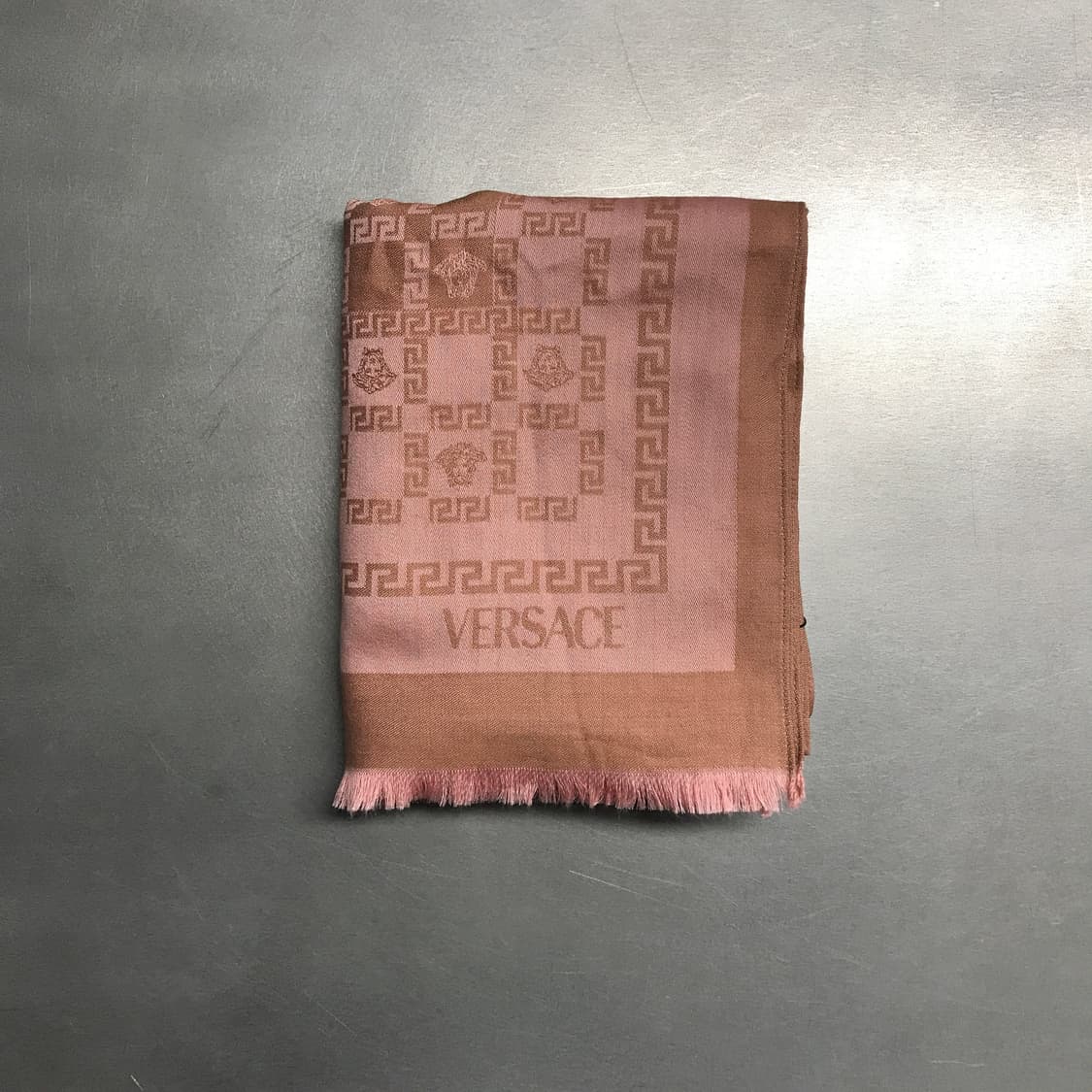 베르사체 실크 스카프 상품이미지2