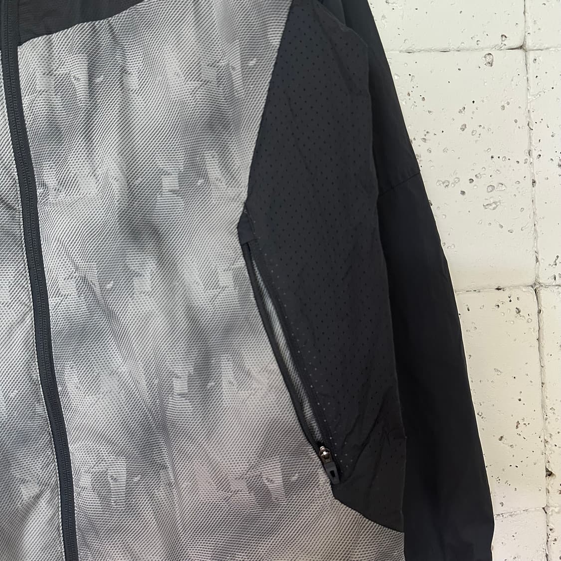 105 블랙야크 초 경량 바람막이 상품이미지3