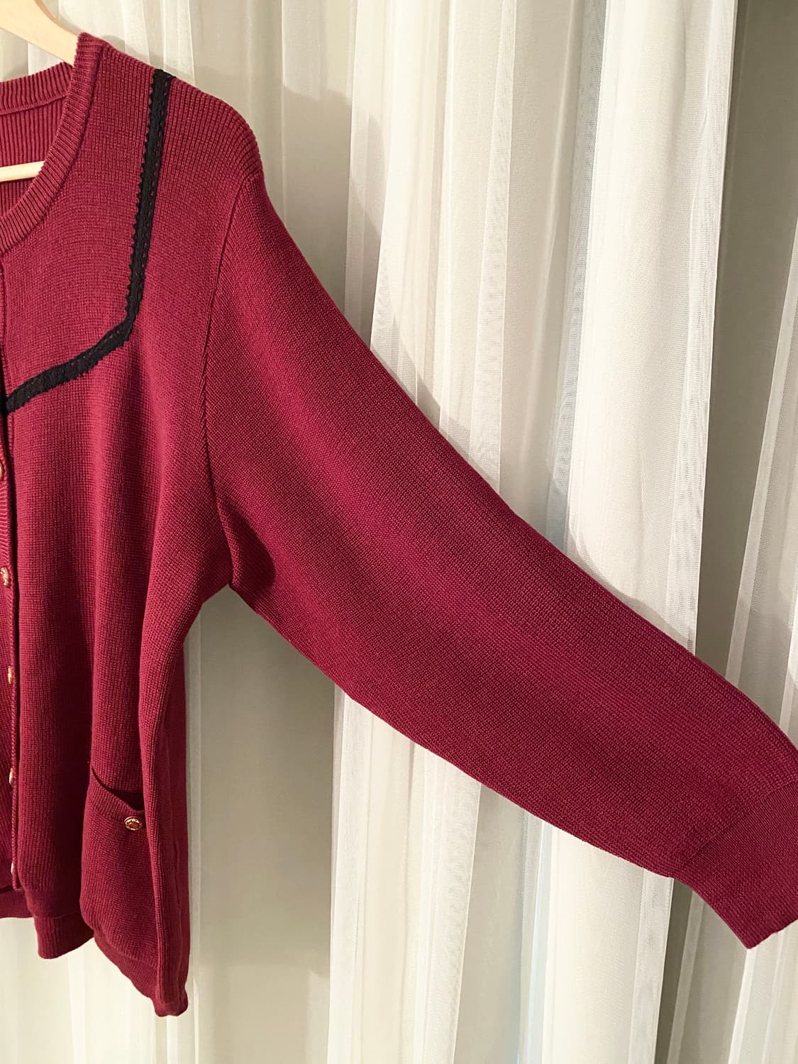 Vintage Burgundy Wool Lace Cardigan 상품이미지3