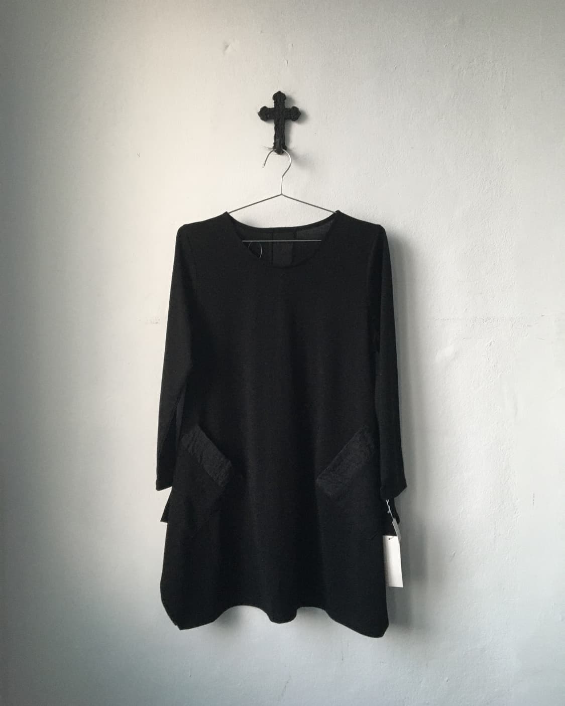 Unbalanced sleeve 상품이미지2