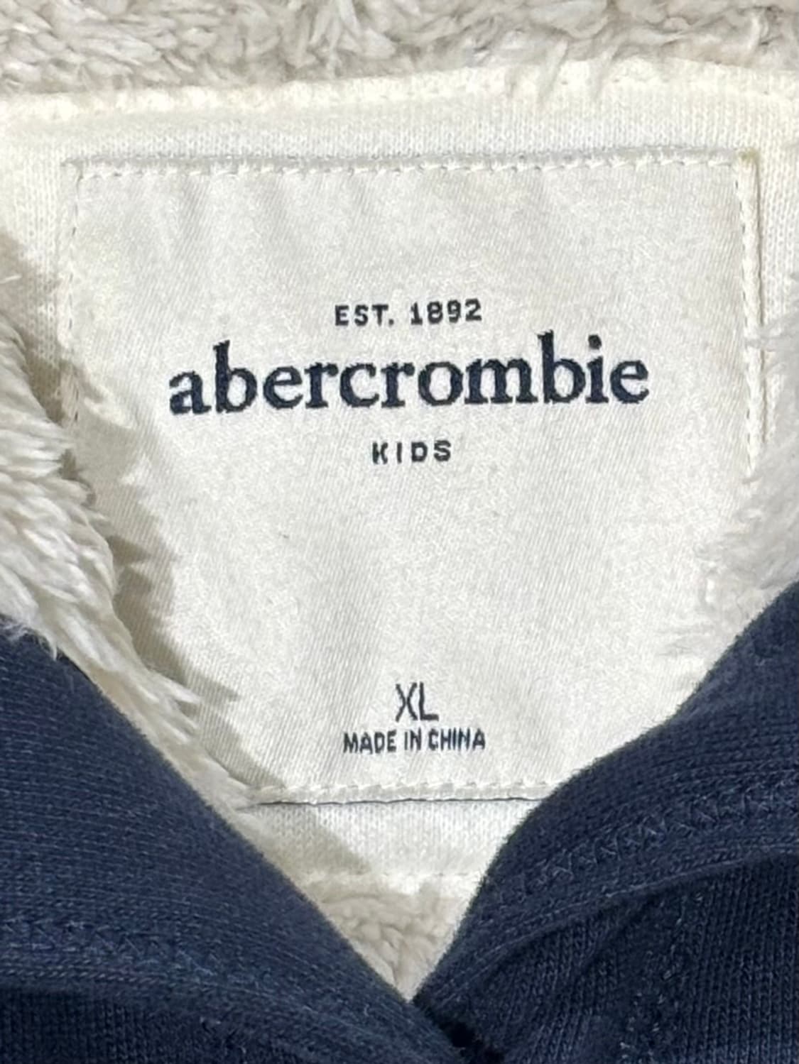 아베크롬비 사이드로고 네이비 버튼 후드집업 상품이미지8