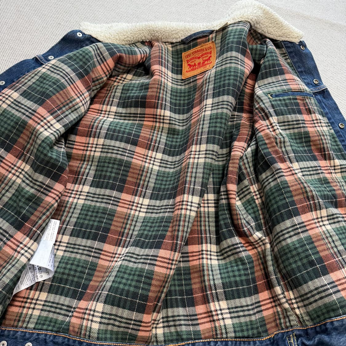 리바이스 쉐르파 데님 트러커 자켓 상품이미지3