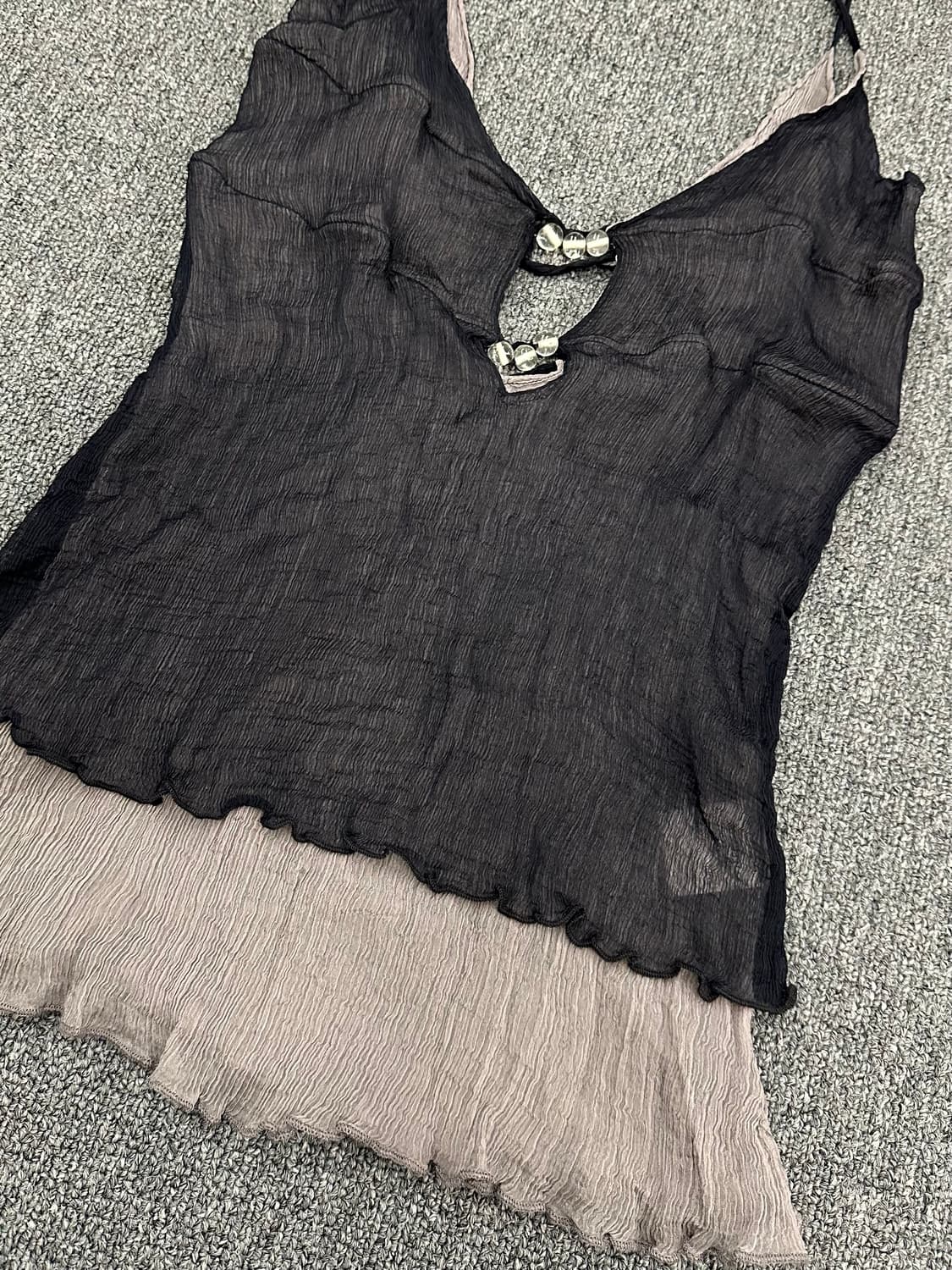 M)oops vintage 비즈 디테일 컷아웃 시스루 나시 상품이미지2