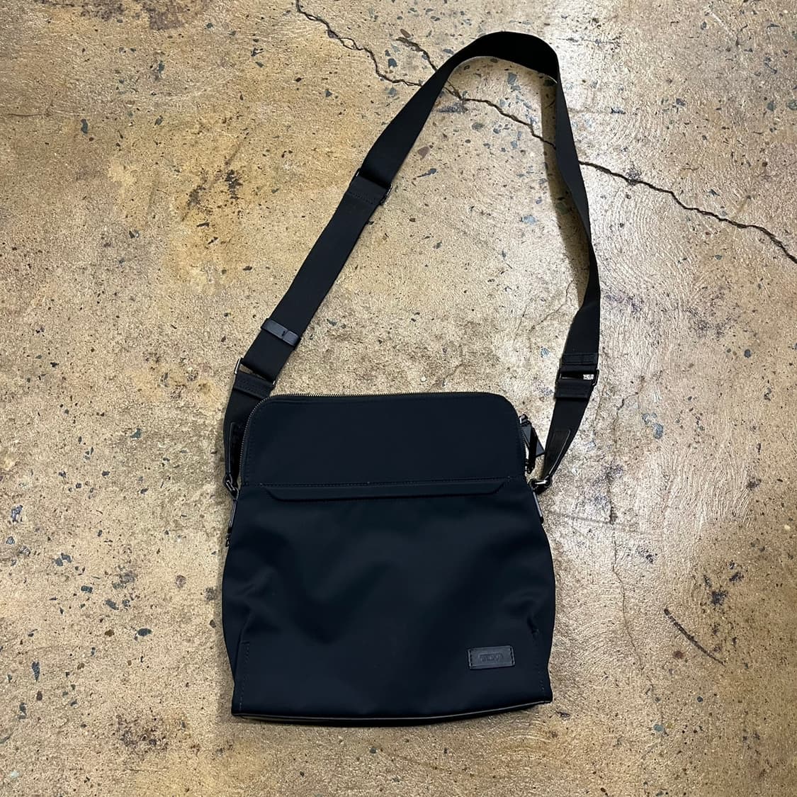 [정품] 투미 해리슨 스트래턴 크로스바디b8 상품이미지2