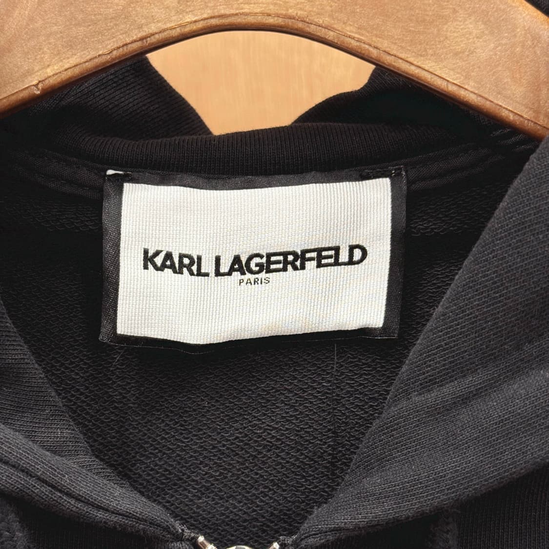 칼 라거펠트 후드집업 KL로고 자수 디테일 슬림핏 블랙 상품이미지7