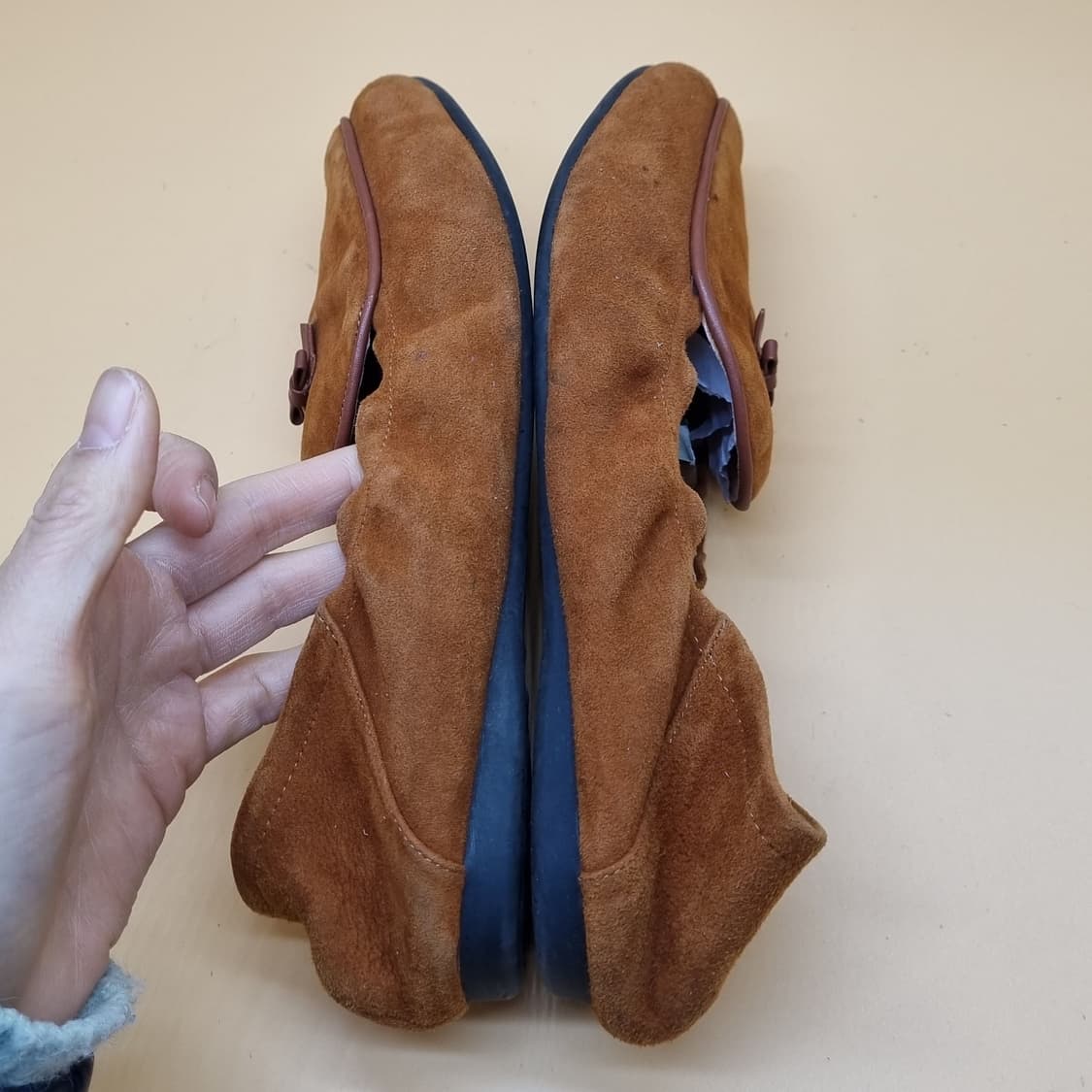 나무하나 스웨이드 여성플렛슈즈 255. 상품이미지5