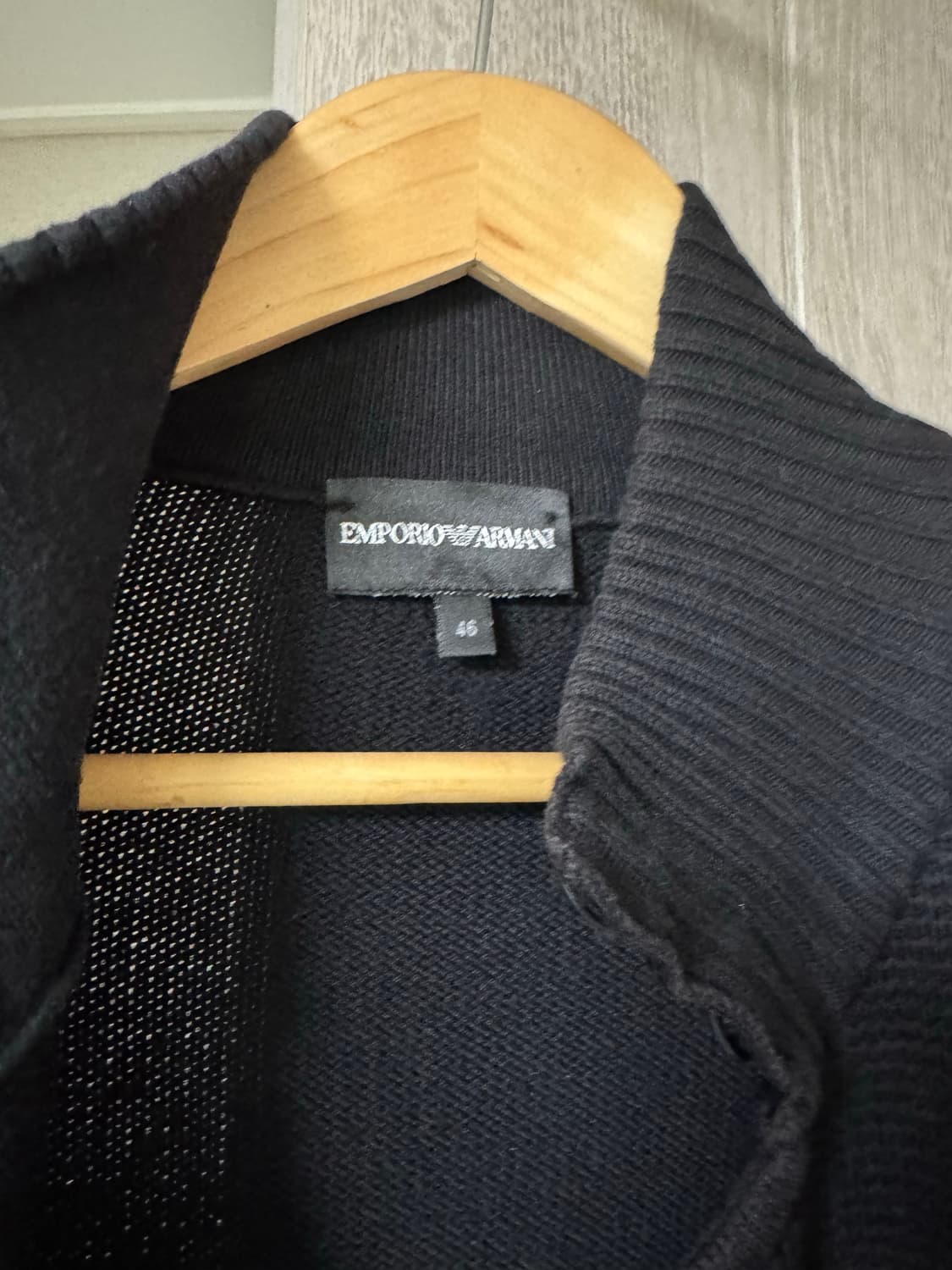 엠포리오 아르마니 비대칭 니트집업 상품이미지5