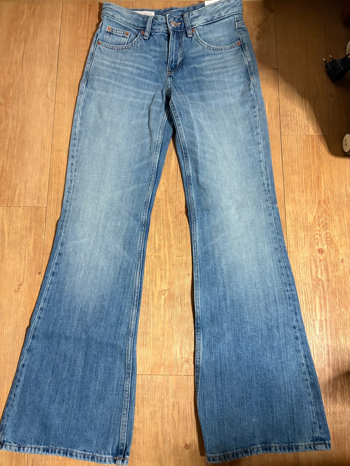 자라 플레어진 상품이미지1