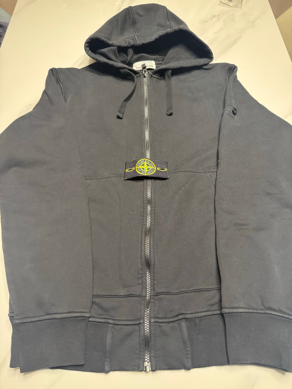 [XL]26SS 스톤아일랜드 블랙 후드집업 상품이미지2