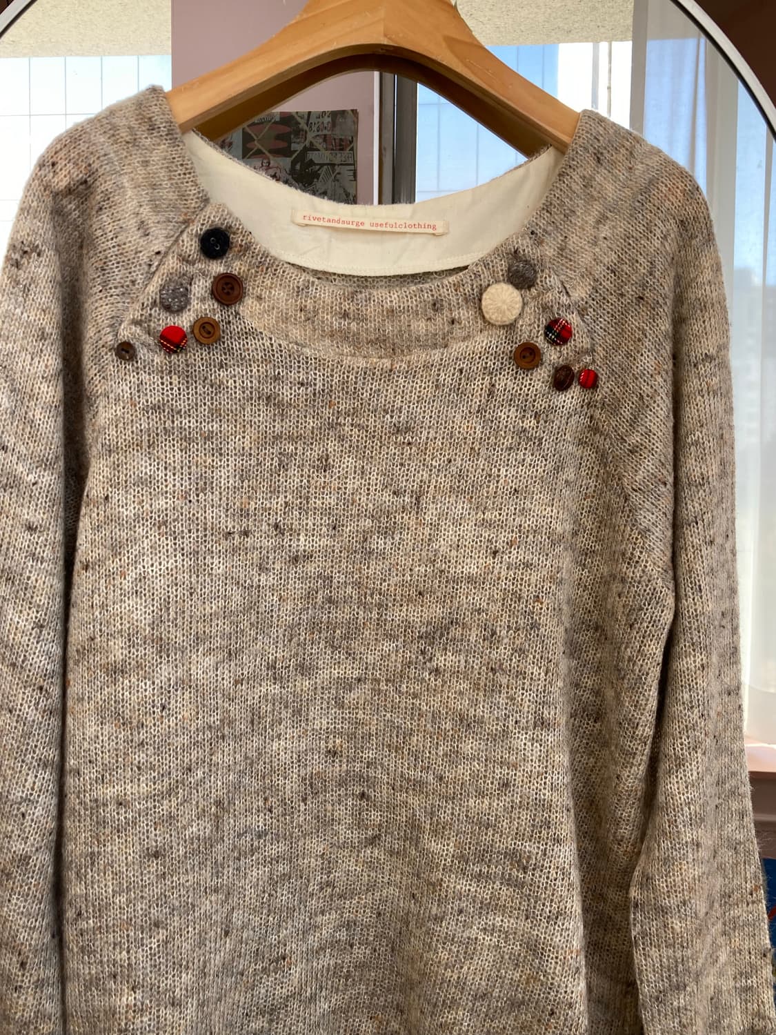 에스닉 오트밀 단추 니트 상품이미지2