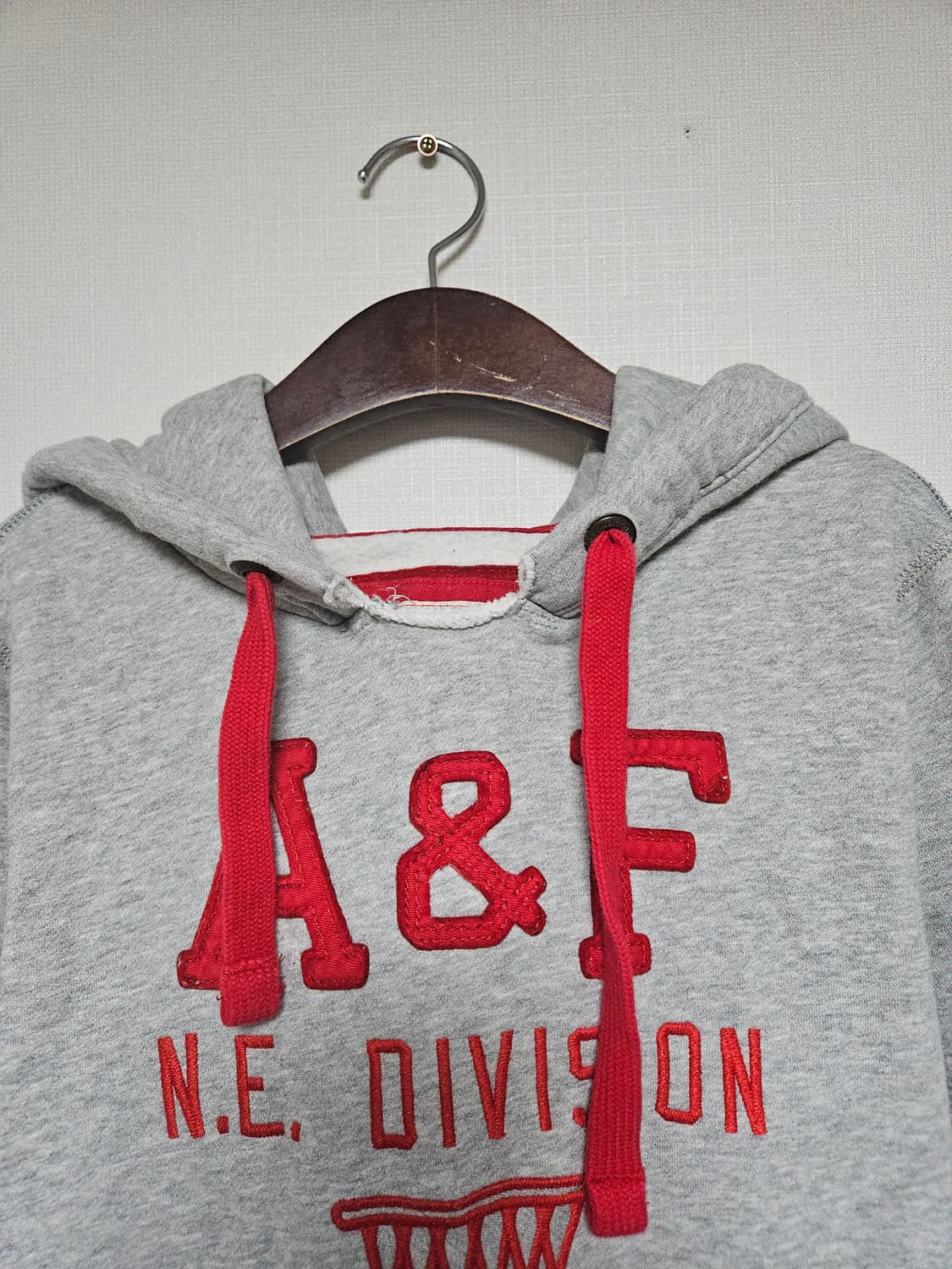 아베크롬비 머슬핏 기모 후드티 (95/M) 상품이미지2