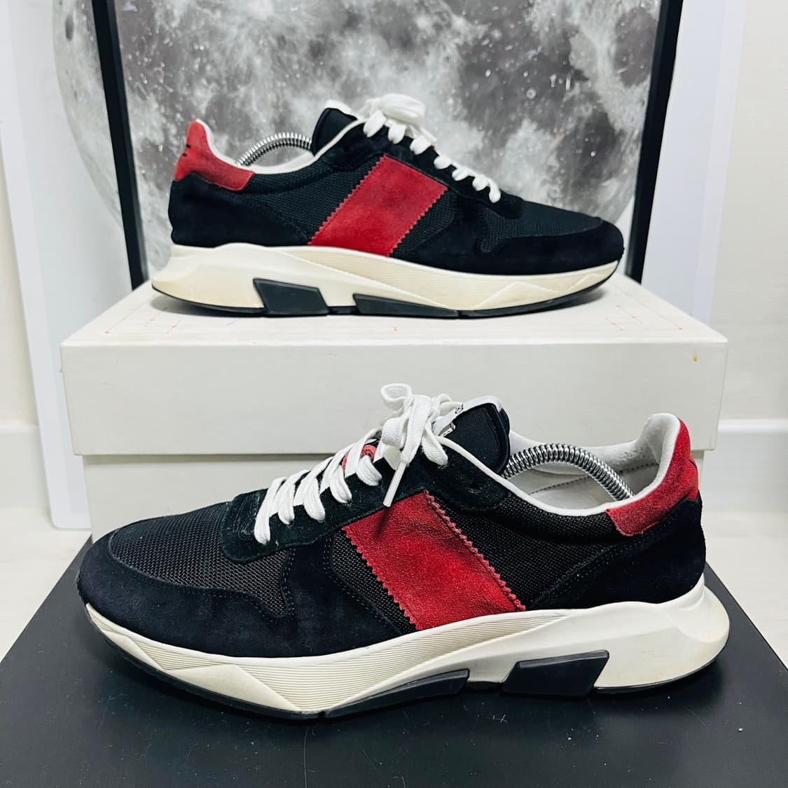 정품 10) 톰포드 자가 스웨이드 레드 스니커즈 280 상품이미지1