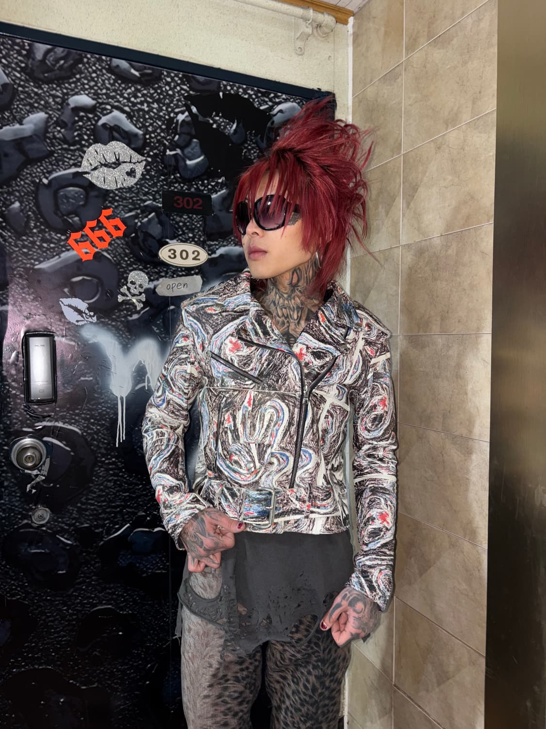 Claire Barrow hand painting jacket 상품이미지5