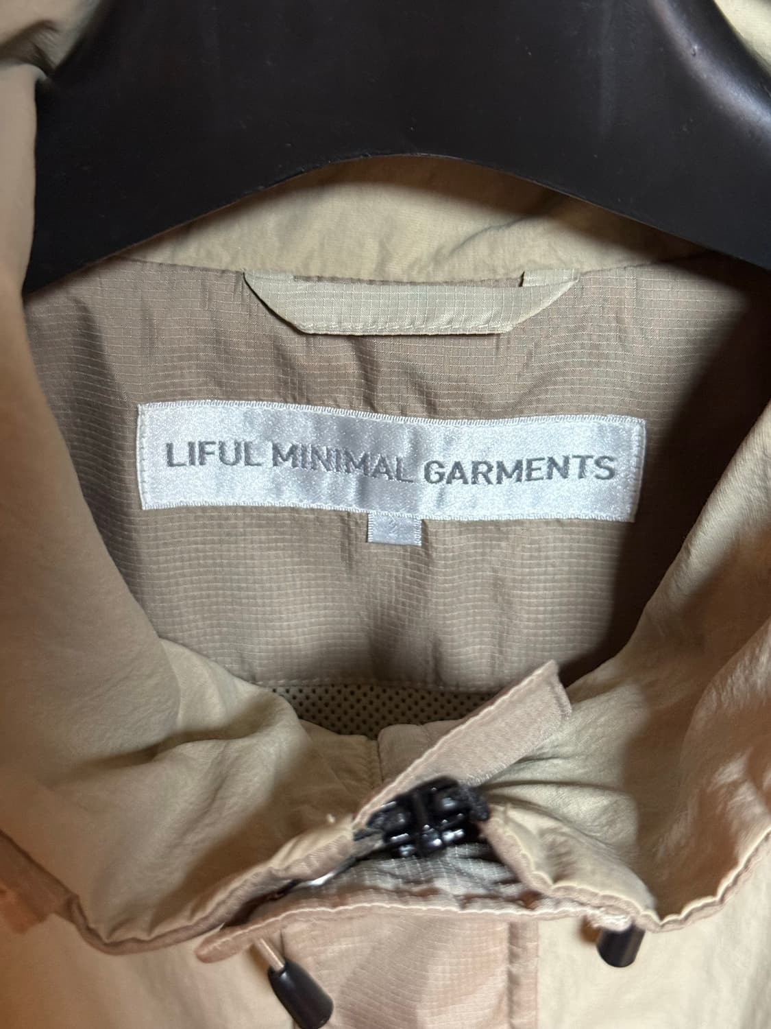 liful 윈드브레이커 khaki beige 2size(XL) 상품이미지4