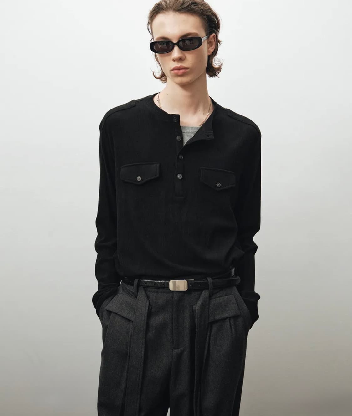 노이어 헨리넥 롱 슬리브 티셔츠 상품이미지1