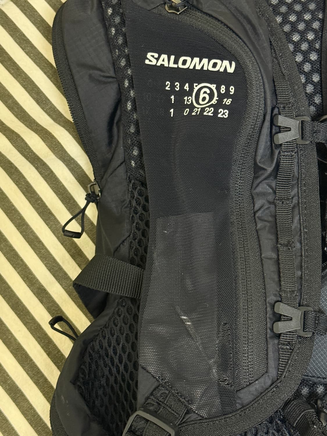 살로몬X메종마르지엘라 백팩 상품이미지2