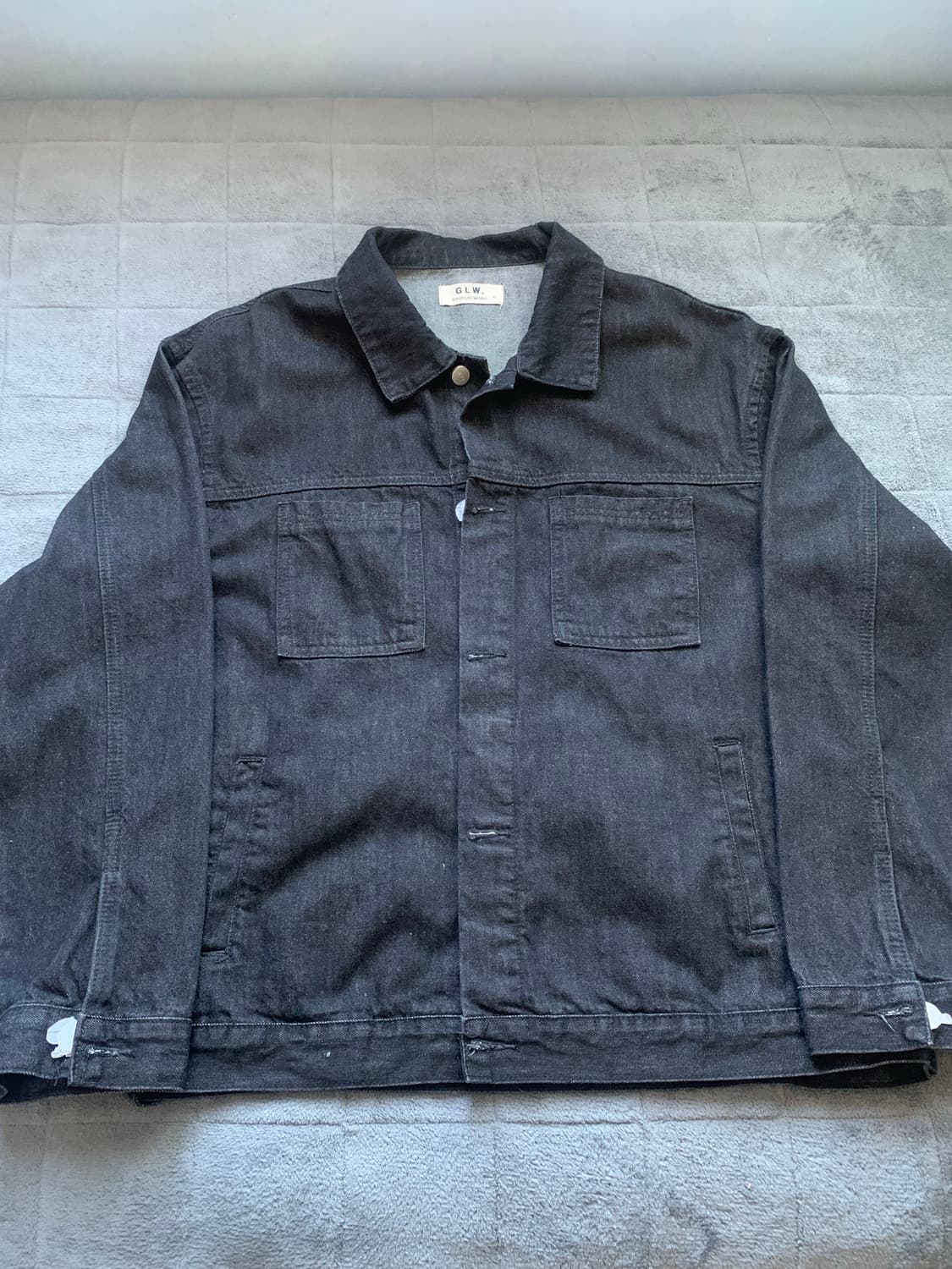 오버사이즈 워시드 데님 트러커 재킷 XL  워싱 처리를 사용하여 특유 상품이미지1