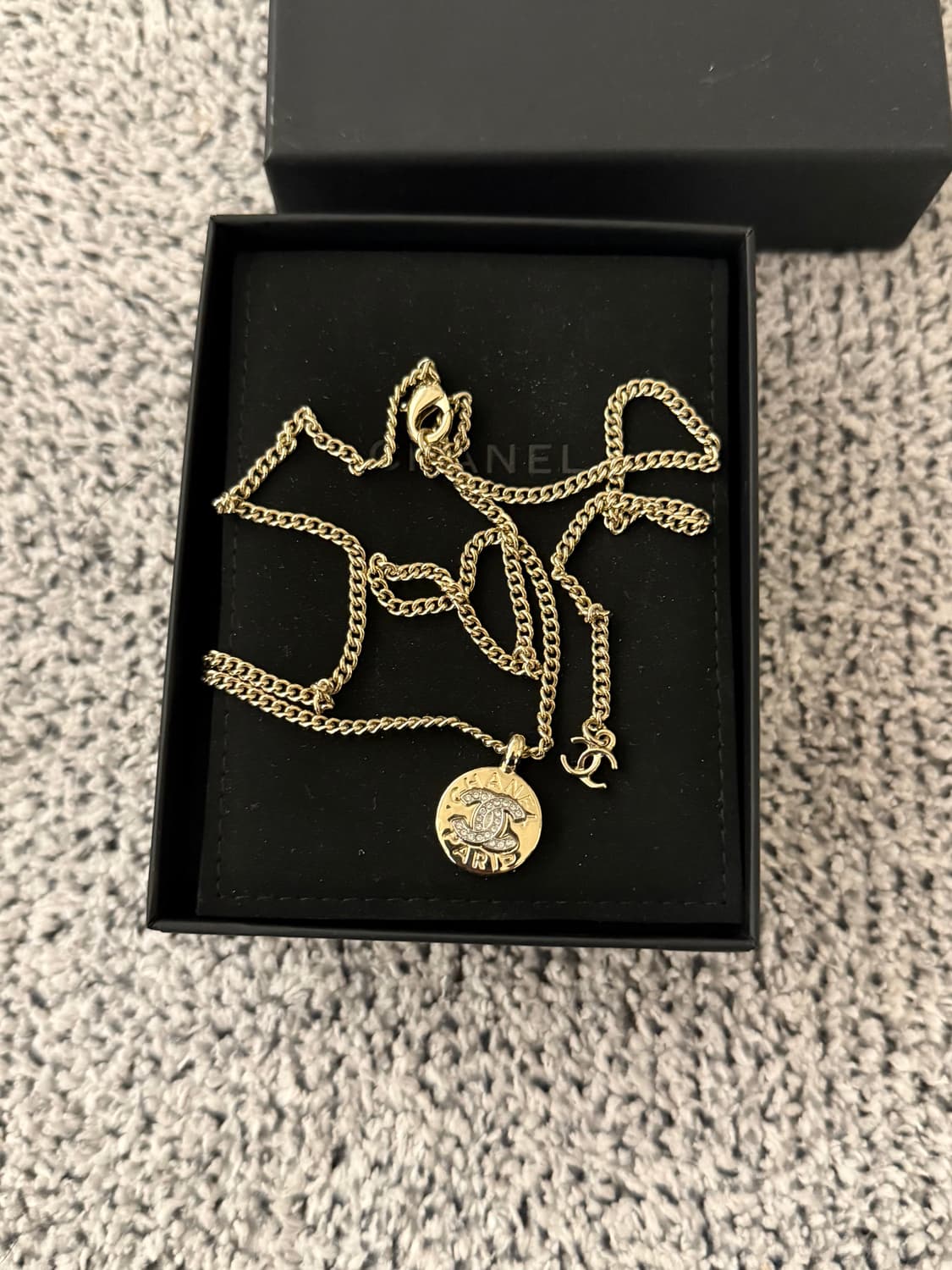 샤넬 코인 펜던트 목걸이 신형 정품 상태좋음 상품이미지2