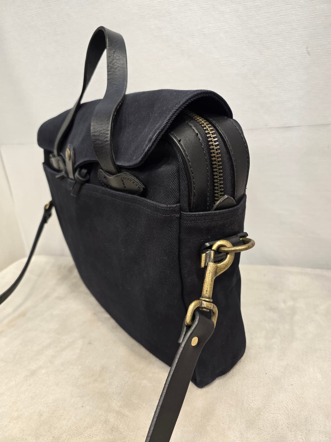 필슨 FILSON 256 다크네이비 브리프케이스 숄더백 상품이미지5