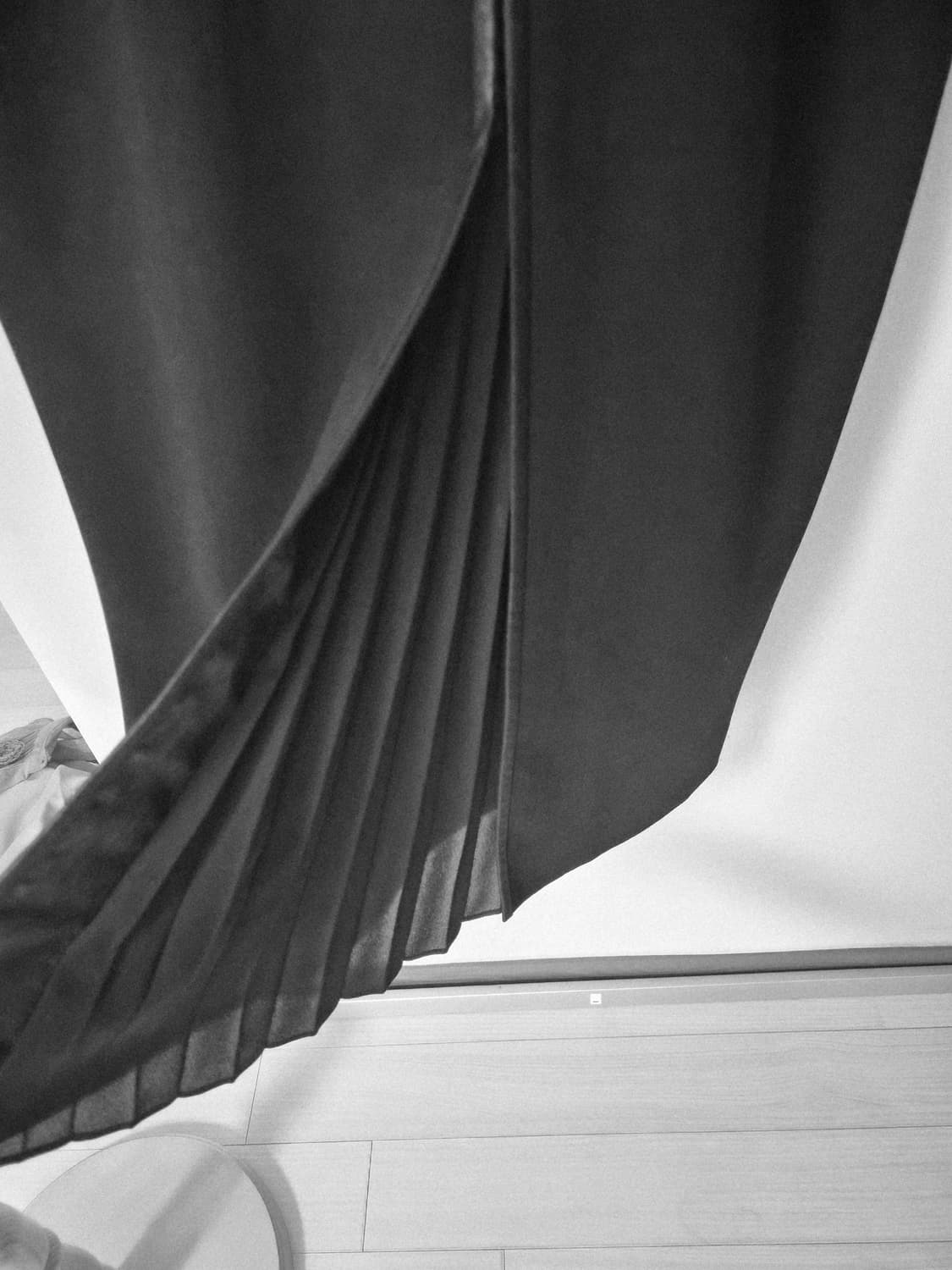 [미샤/MICHAA] 보토 주세페 원단 프릴 디테일 울 원피스 (김연아 상품이미지6