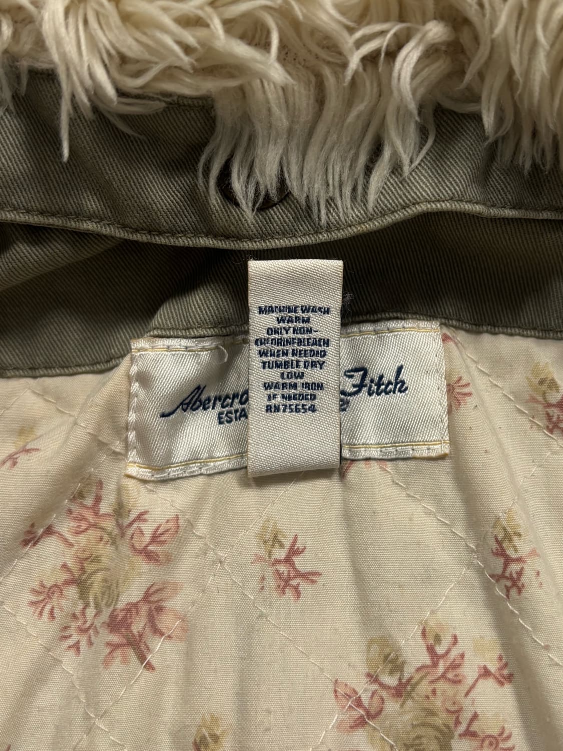 아베크롬비 퍼 카라 크롭 자켓 상품이미지8