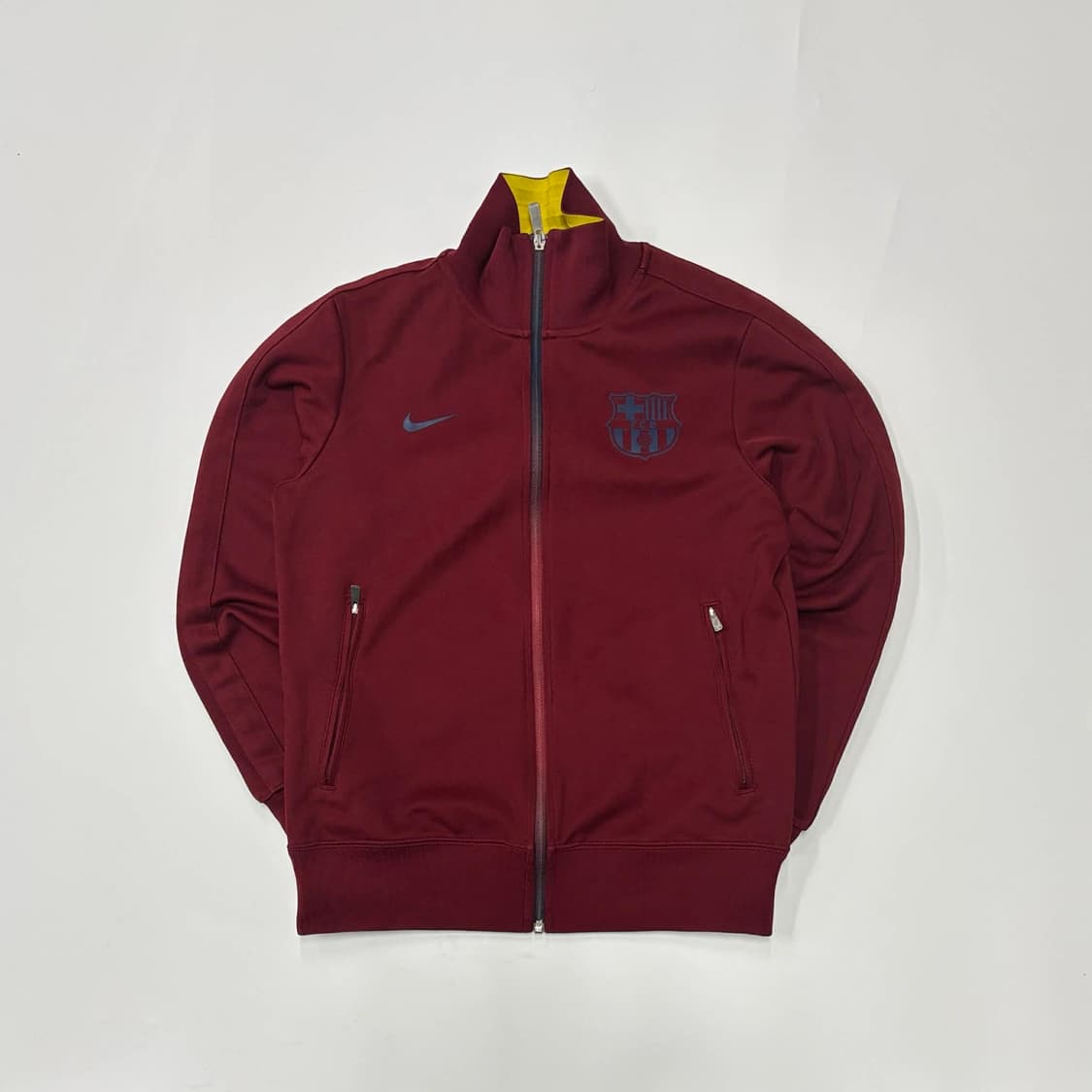 나이키 바르셀로나 12/13유니폼 대장급 맨즈라인 트랙탑 희귀져지(95) 상품이미지2