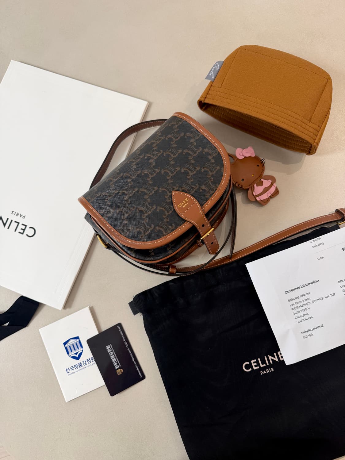 정품 셀린느 폴코백 미듐 상품이미지1