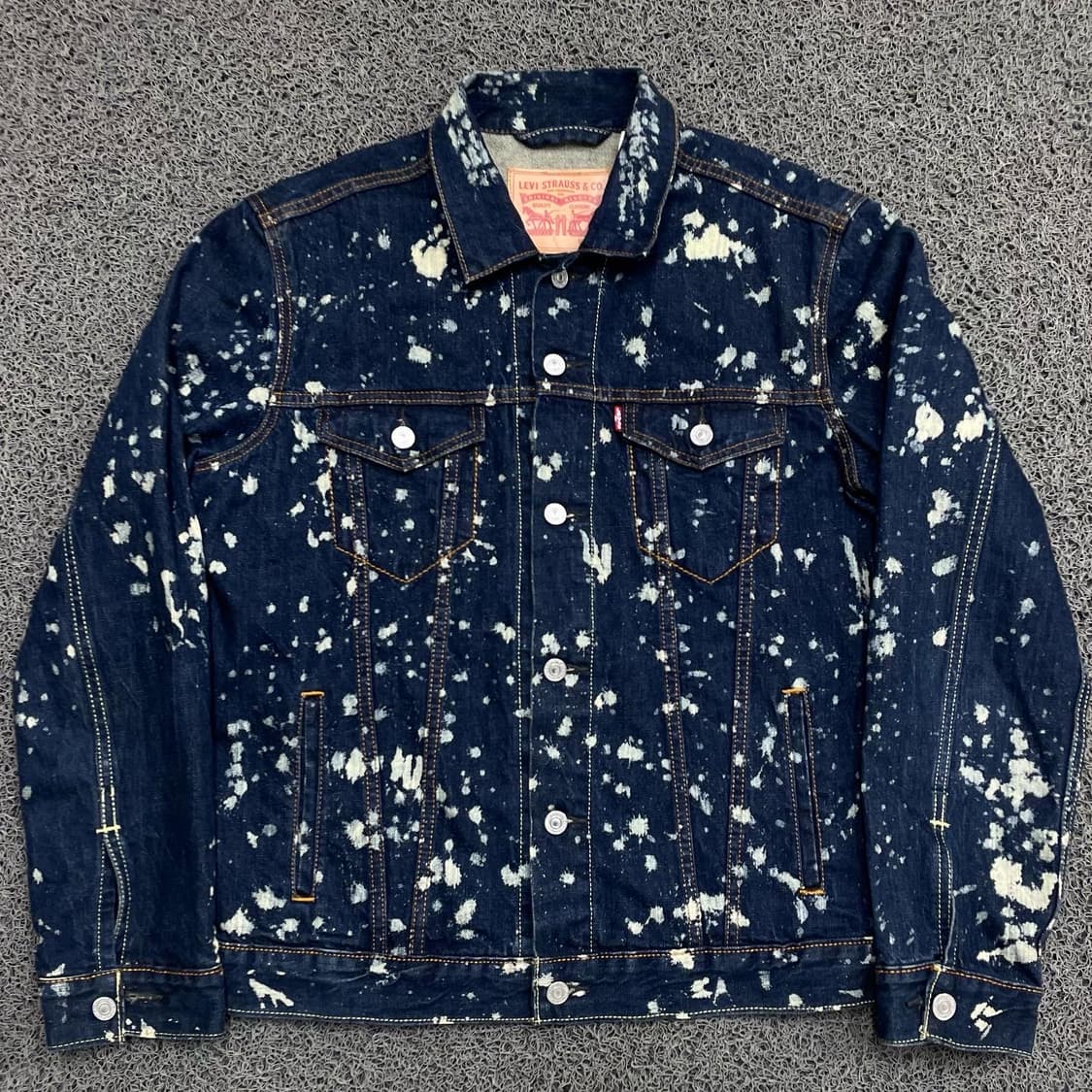 Levis  리바이스 레드탭 페인팅  데님 트러커 자켓 상품이미지1