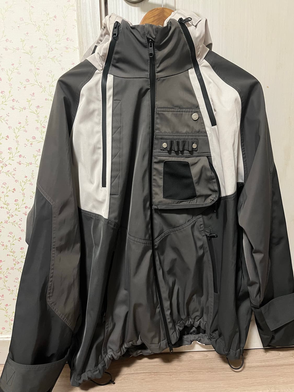 언더마이카 카메 멀티 지퍼 터틀 쉘 파카 드리프트우드 (1사이즈) 상품이미지2