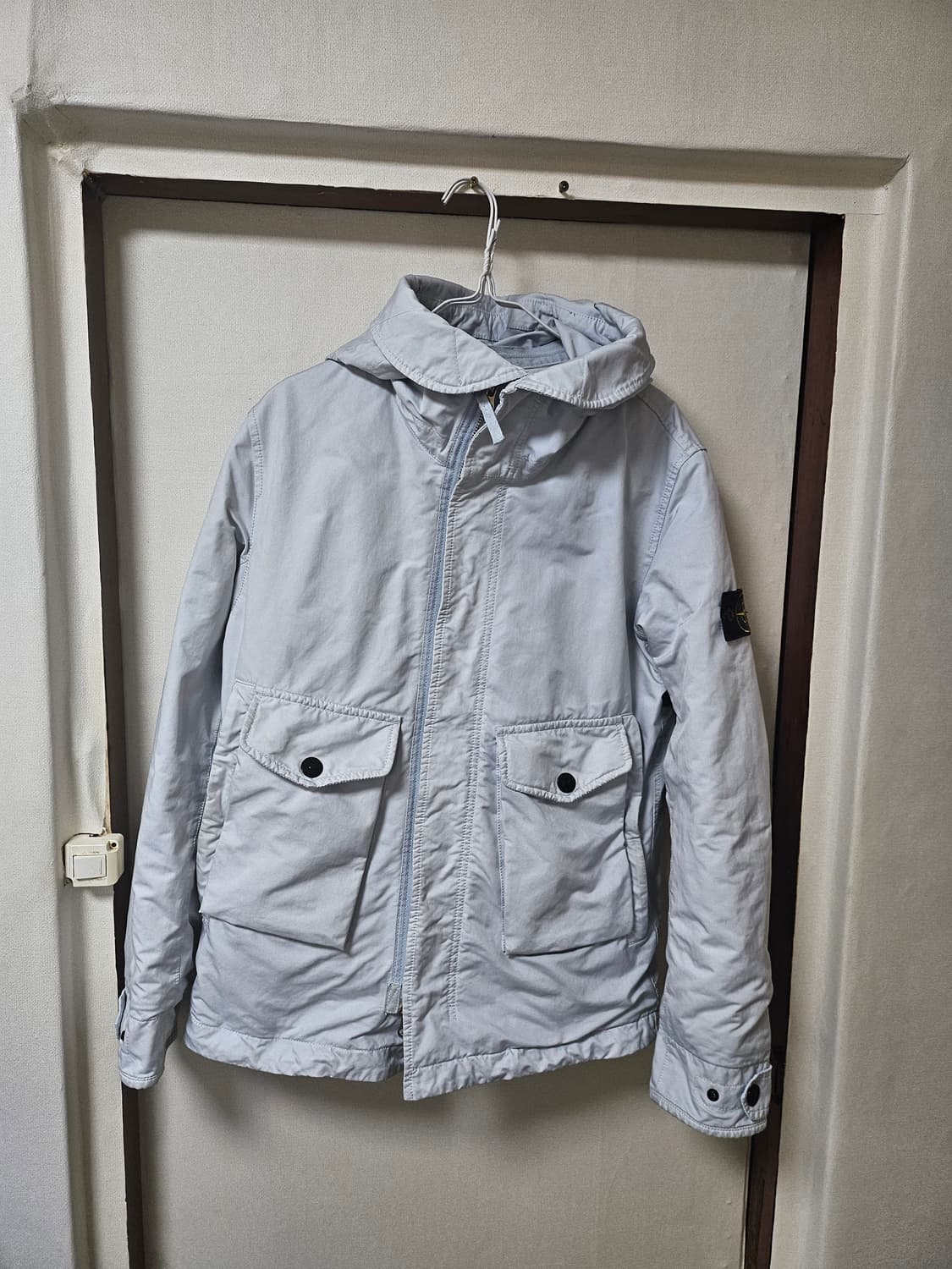 스톤아일랜드 다비드-tc 숏패딩 자켓 M 100 상품이미지2