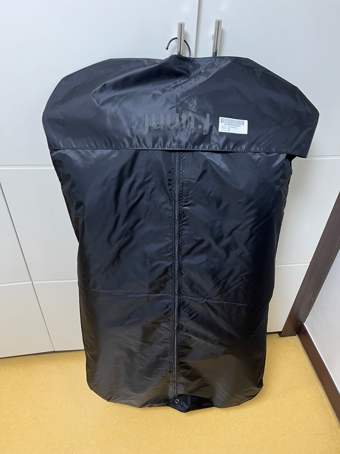 FW23 준지 나일론폴리 오버핏 크롭 베스트 50(L) 상품이미지4