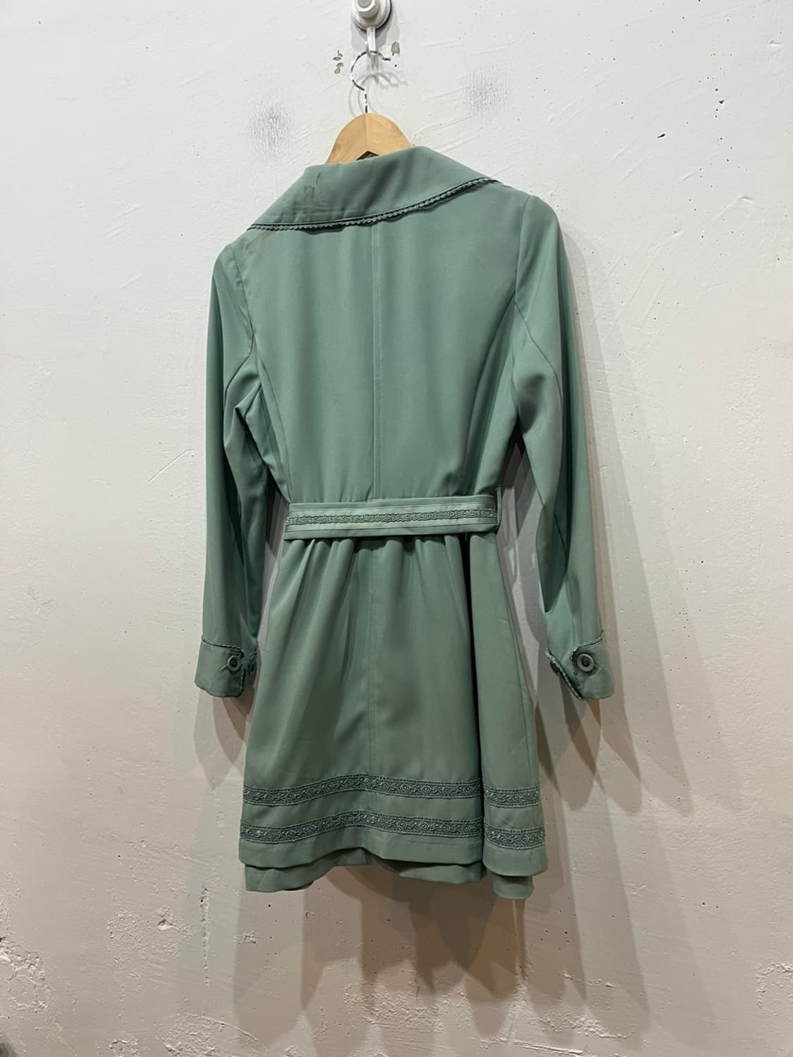 액시즈팜 트렌치 코트 상품이미지3