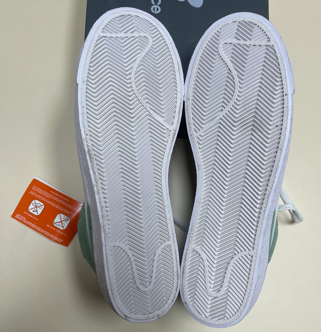 나이키 새상품)블레이저 미드 '77 빈티지 제이드 265mm 상품이미지8