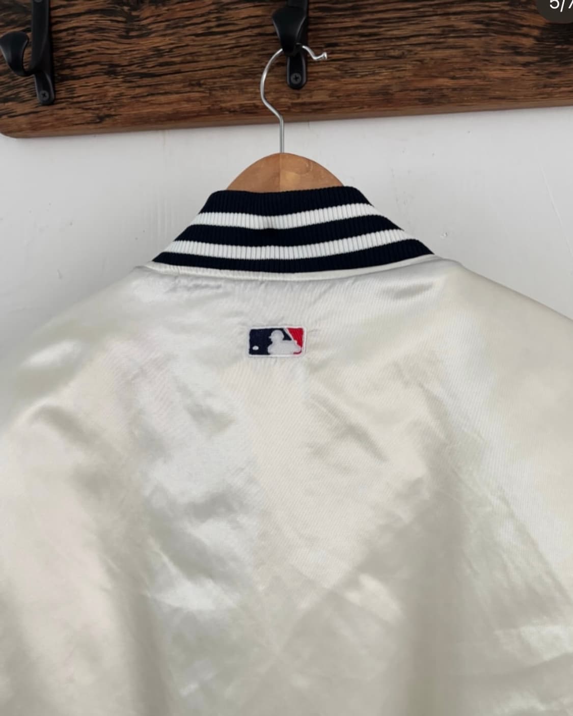 Majestic 마제스틱 뉴욕 양키스 스타디움 자켓 상품이미지5