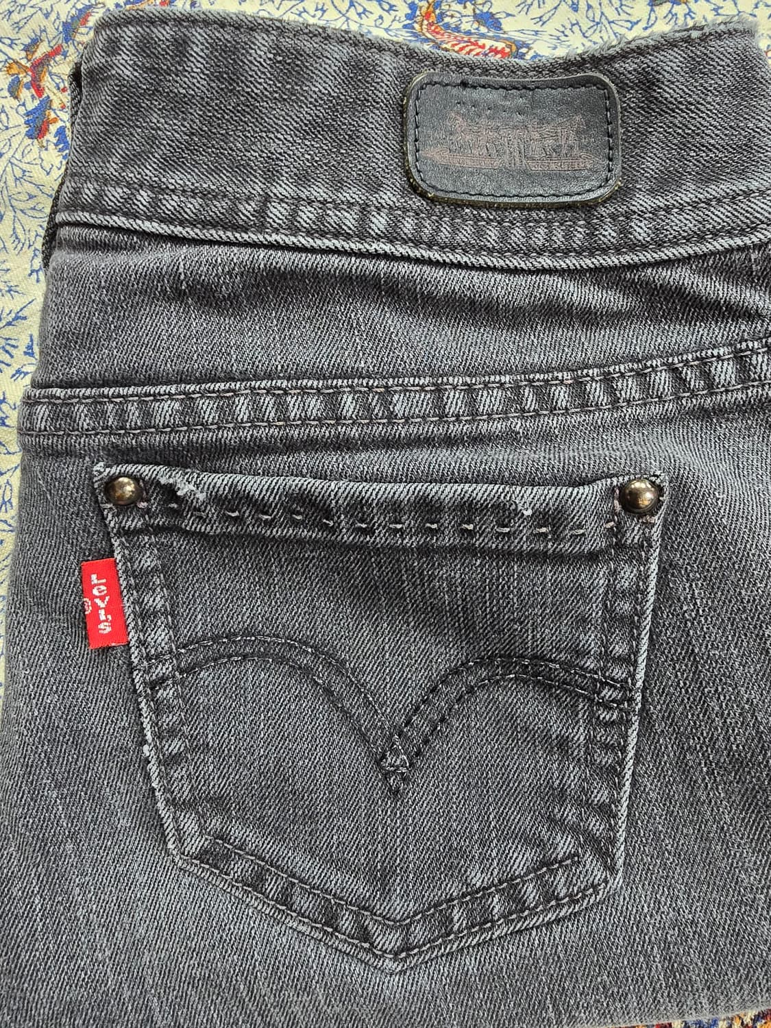 리바이스 블랙 워싱 데님 (1857) 상품이미지3