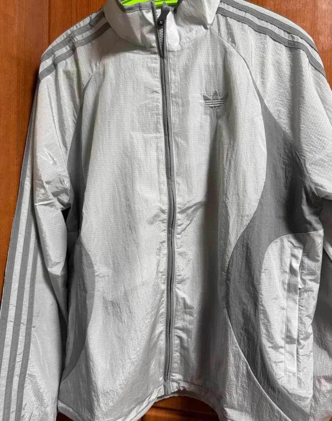 아디다스 아디컬러 2000s 우븐 트랙탑 그레이 xs 상품이미지3